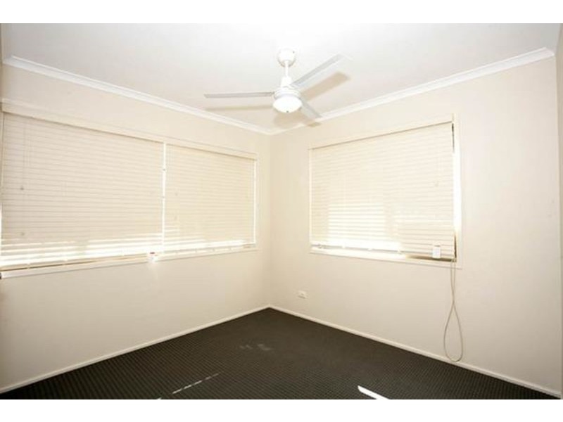 1 Lee Court, Camira QLD 4300