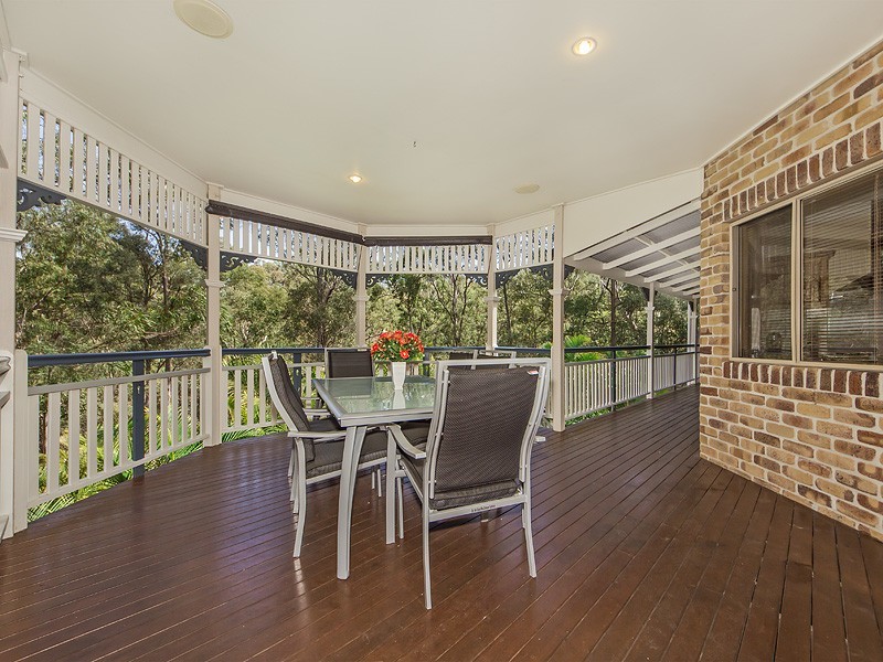 218 Red Cedar Road, Pullenvale QLD 4069