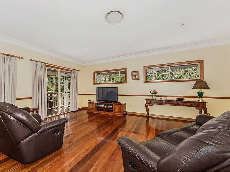 218 Red Cedar Road, Pullenvale QLD 4069