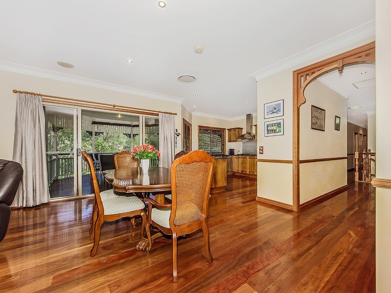 218 Red Cedar Road, Pullenvale QLD 4069