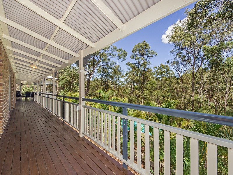 218 Red Cedar Road, Pullenvale QLD 4069