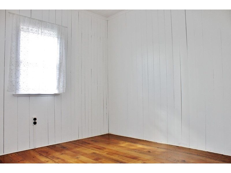 23 Thorn Street, Ipswich QLD 4305