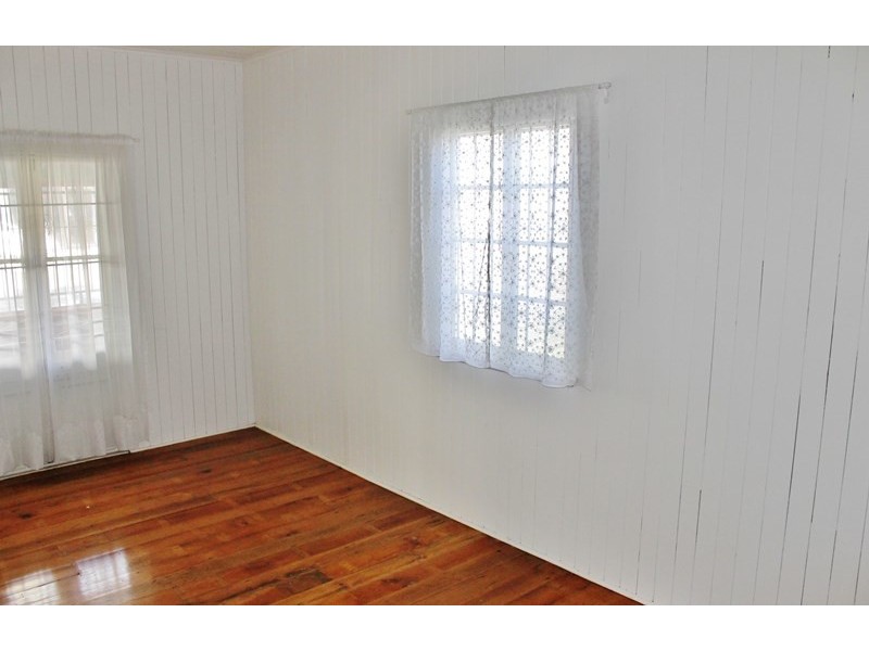 23 Thorn Street, Ipswich QLD 4305