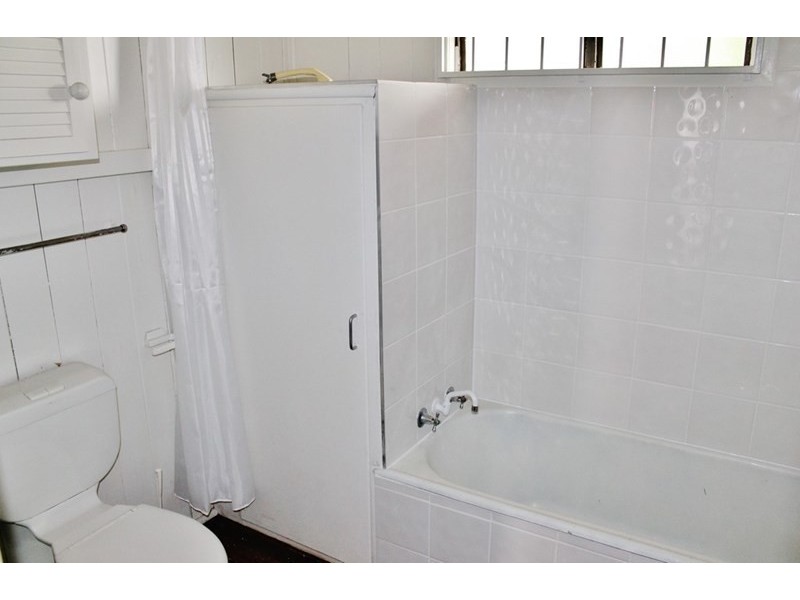 23 Thorn Street, Ipswich QLD 4305