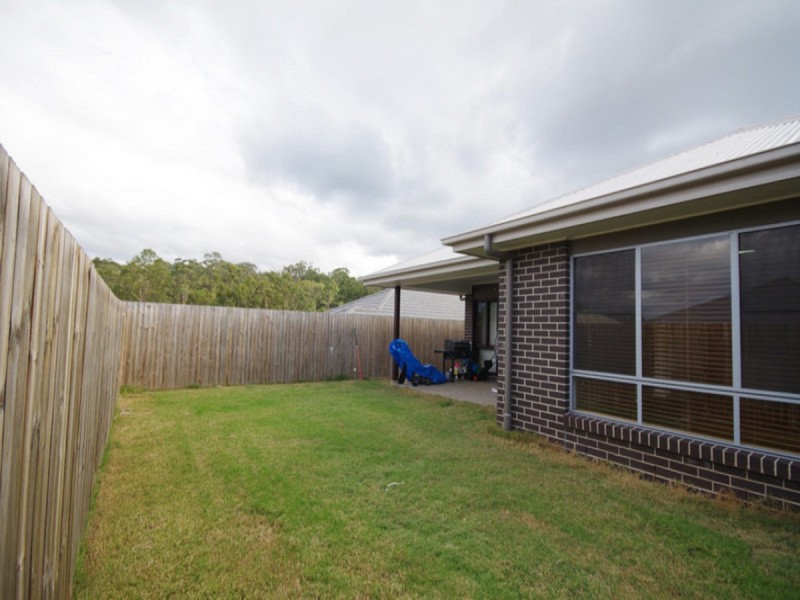27 Banya Crescent, Springfield Lakes QLD 4300