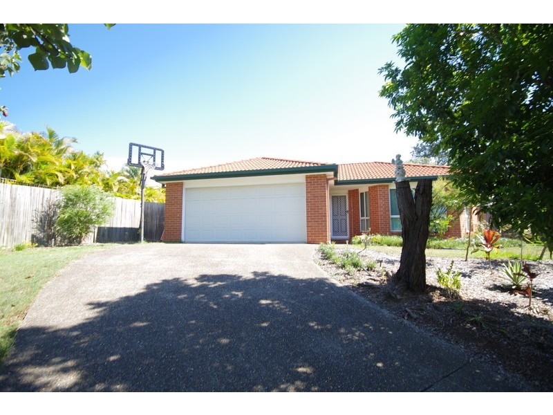 11 Scenic Crescent, Springfield QLD 4300