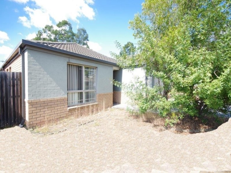 4 Mulholland Place, Goodna QLD 4300