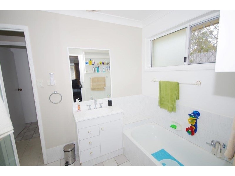 13 Trevino Place, Wacol QLD 4076