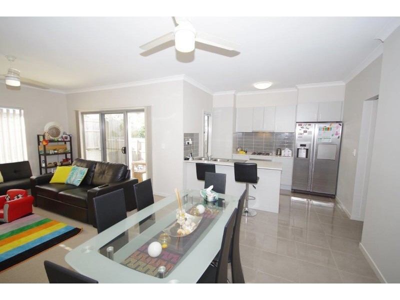 7 Francisca Drive, Augustine Heights QLD 4300