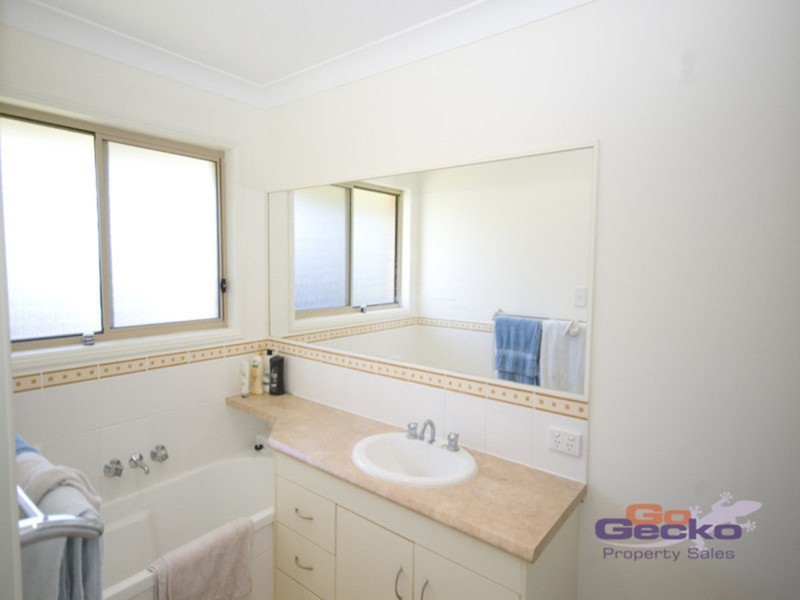 12 Moroney Court, Goodna QLD 4300