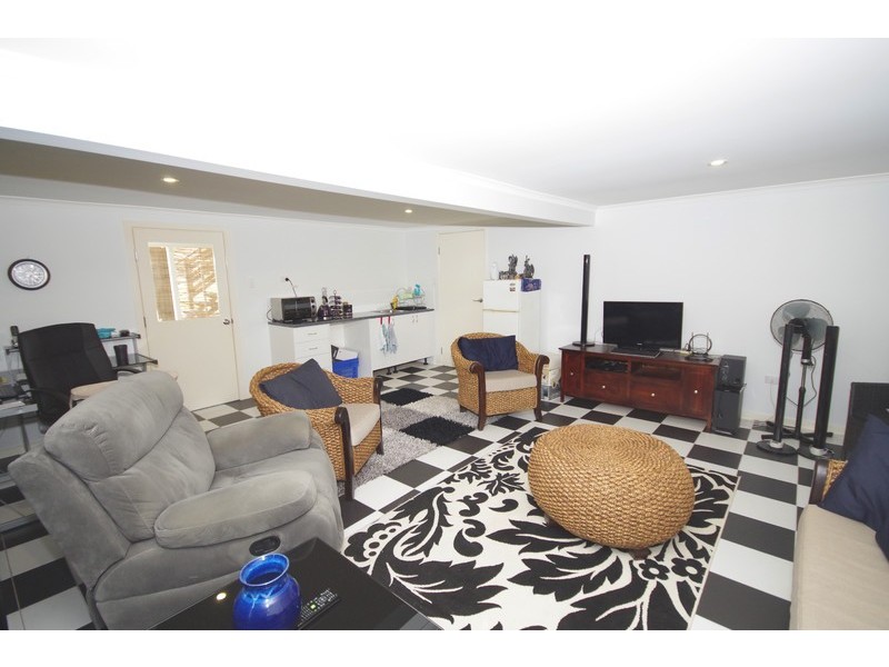 7 Edna Street, Goodna QLD 4300