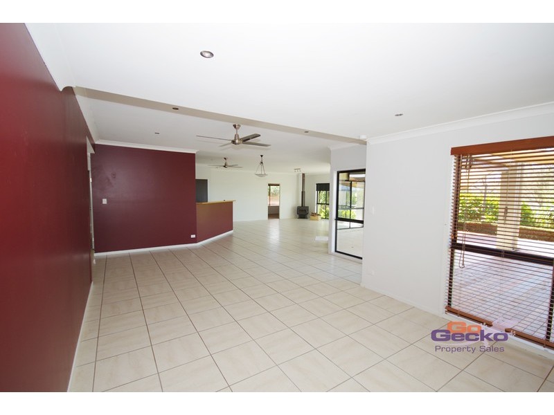 25 Mamaku Street, Fernvale QLD 4306
