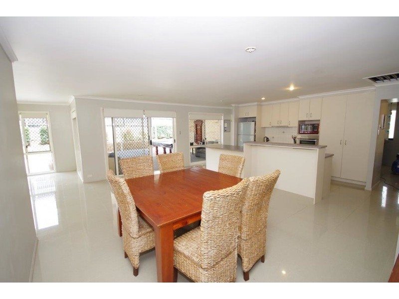 5 Millwood Tce, Springfield QLD 4300