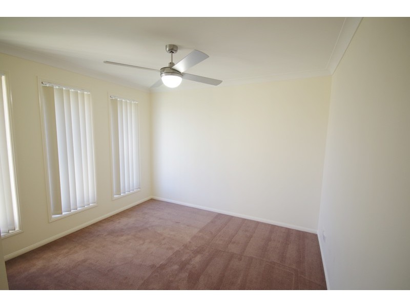 5 Lomandra, Deebing Heights QLD 4306