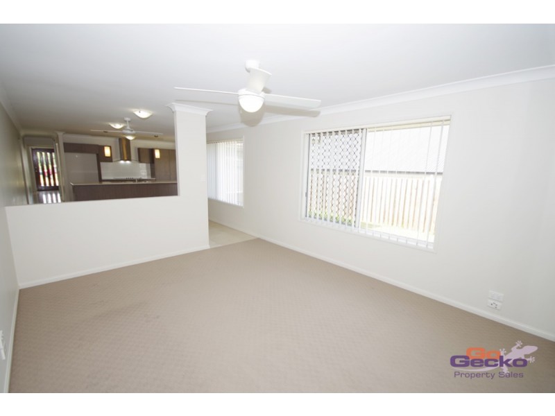 54 Fitzpatrick Circuit, Augustine Heights QLD 4300