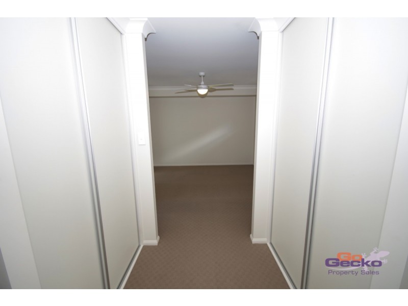 54 Fitzpatrick Circuit, Augustine Heights QLD 4300