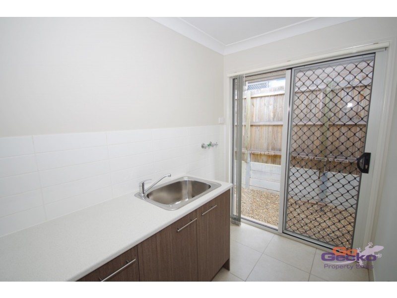 54 Fitzpatrick Circuit, Augustine Heights QLD 4300