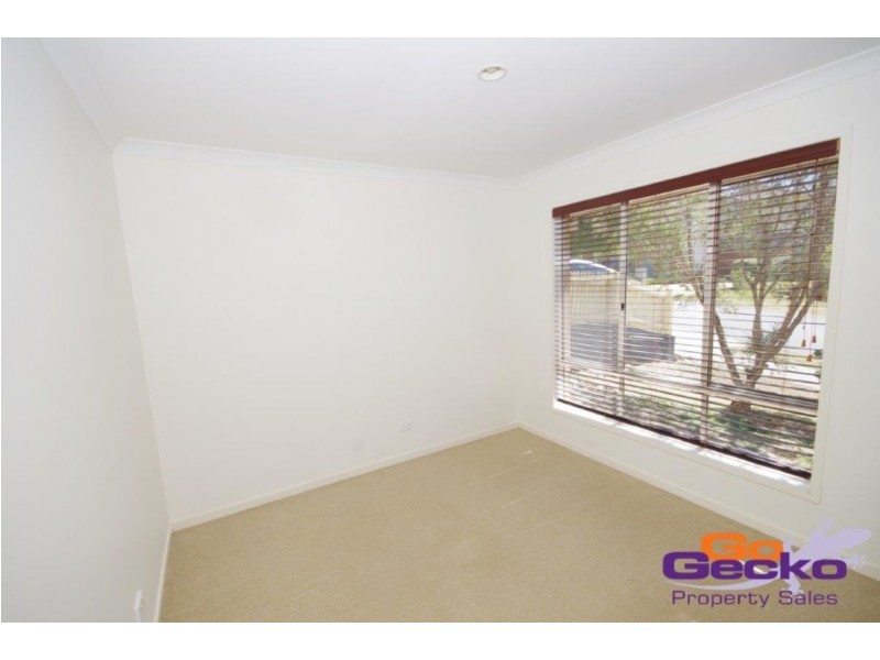 17 Waterview Court, Springfield Lakes QLD 4300