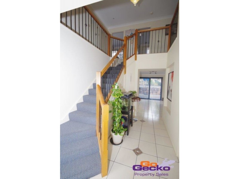 17 Greta Court, Camira QLD 4300