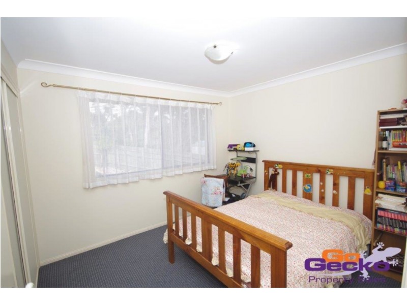 17 Greta Court, Camira QLD 4300