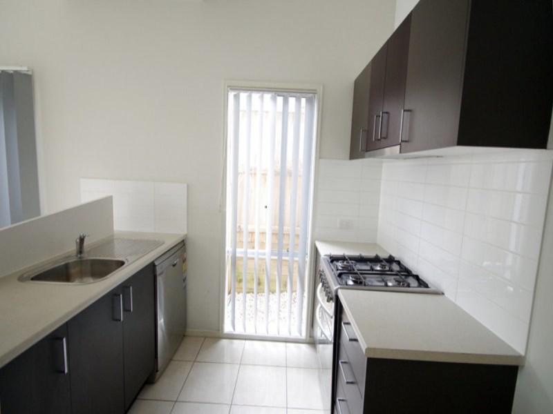 17 Carnarvon Avenue, Springfield Lakes QLD 4300