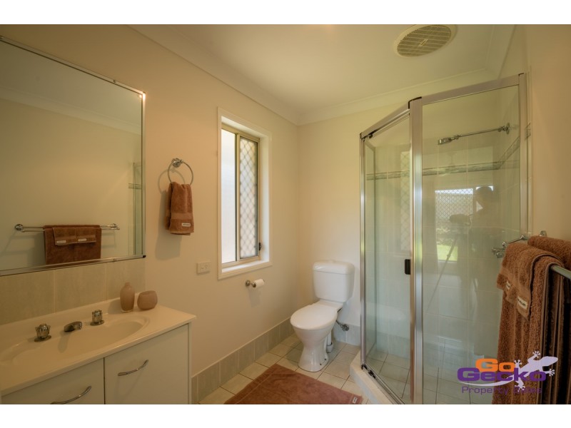 121 Sharpless Road, Springfield QLD 4300