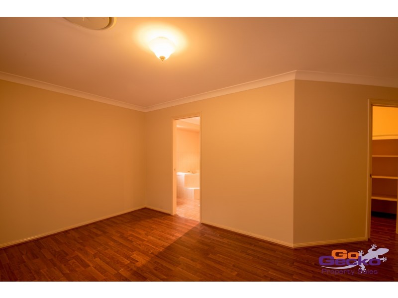 4 Swallowtail Crescent, Springfield Lakes QLD 4300