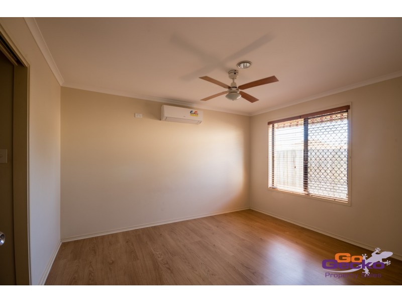 97 Lakeside Avenue, Springfield Lakes QLD 4300