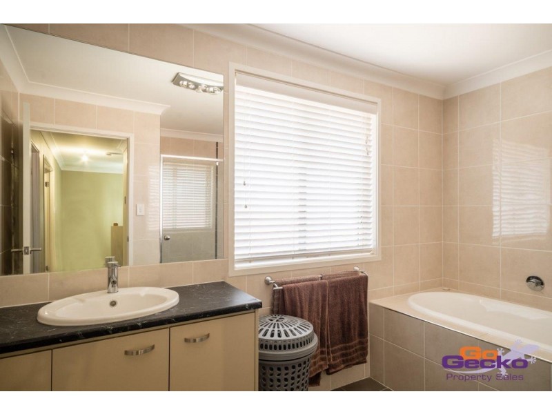 3 Rockford Drive, Bellbird Park QLD 4300