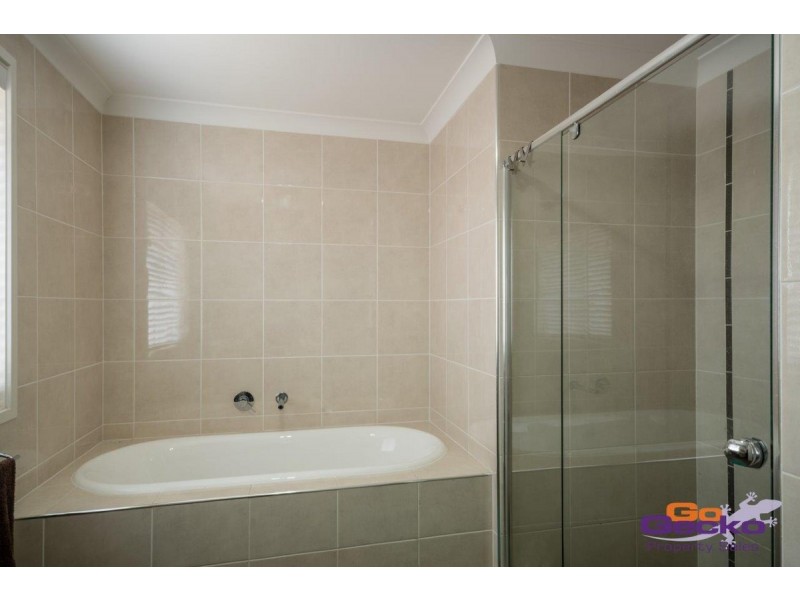 3 Rockford Drive, Bellbird Park QLD 4300