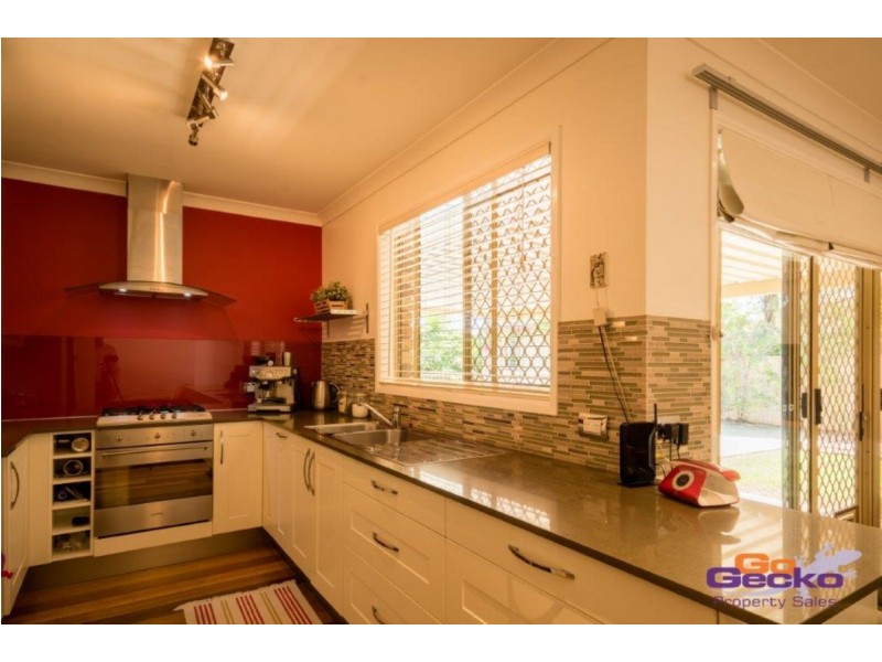 14 Cascade Street, Raceview QLD 4305