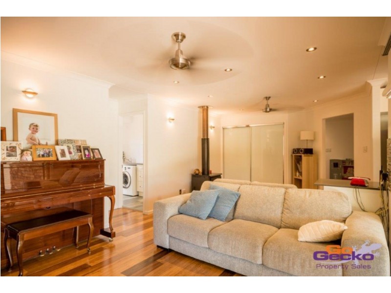 14 Cascade Street, Raceview QLD 4305