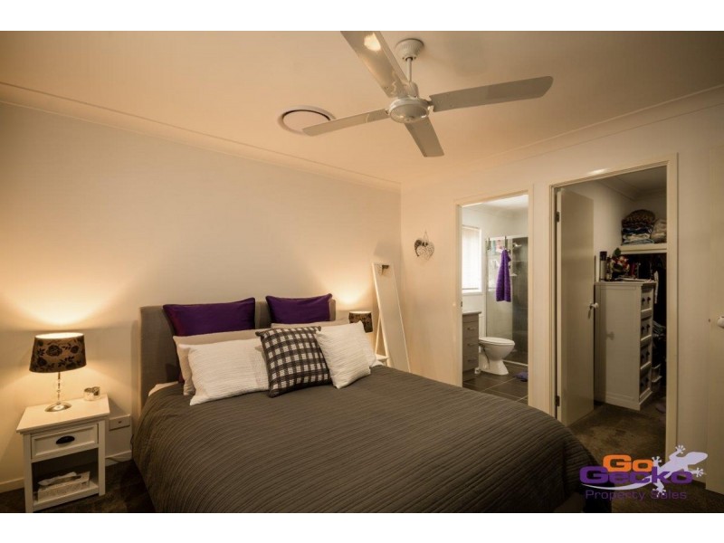 8 Karen Court, Redbank Plains QLD 4301