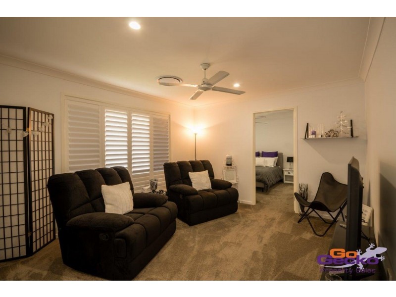 8 Karen Court, Redbank Plains QLD 4301