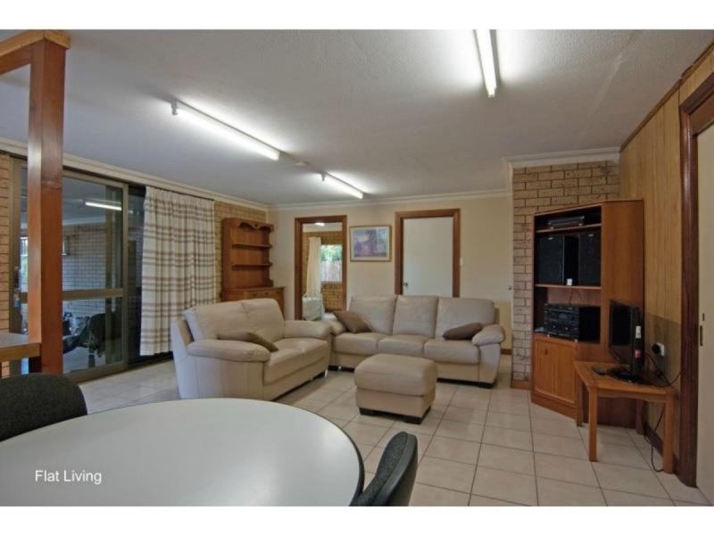 5 Quarry Street, Ipswich QLD 4305