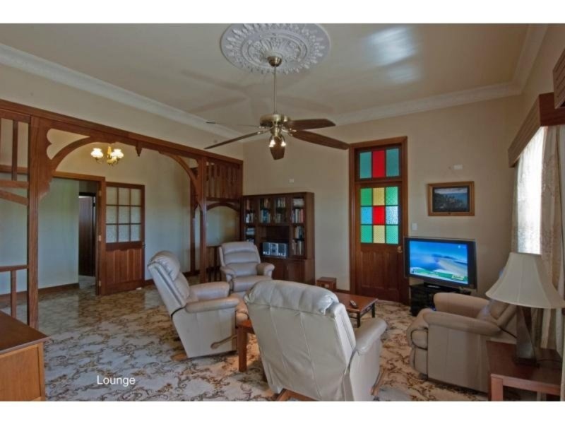 5 Quarry Street, Ipswich QLD 4305