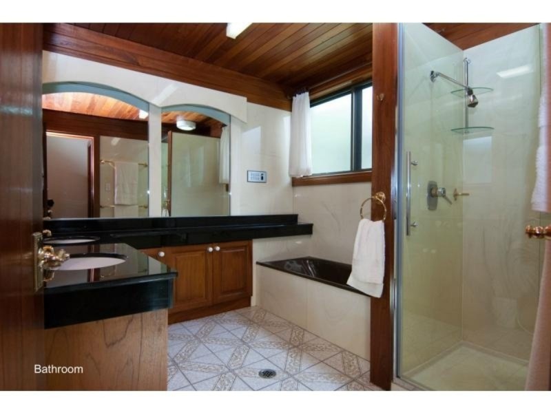 5 Quarry Street, Ipswich QLD 4305