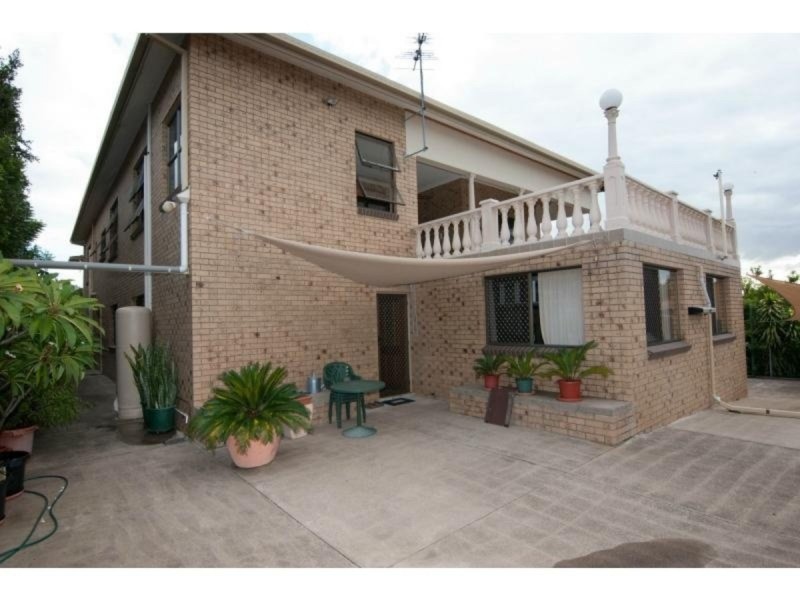 5 Quarry Street, Ipswich QLD 4305