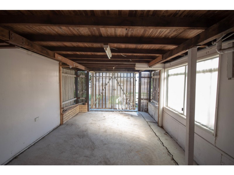 38 Marvin Street, Eastern Heights QLD 4305