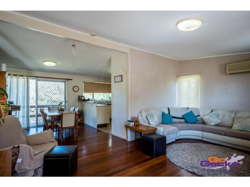 17 Boscawan Crescent, Bellbird Park QLD 4300