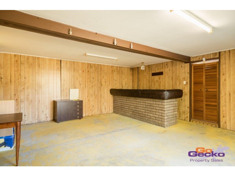 17 Boscawan Crescent, Bellbird Park QLD 4300