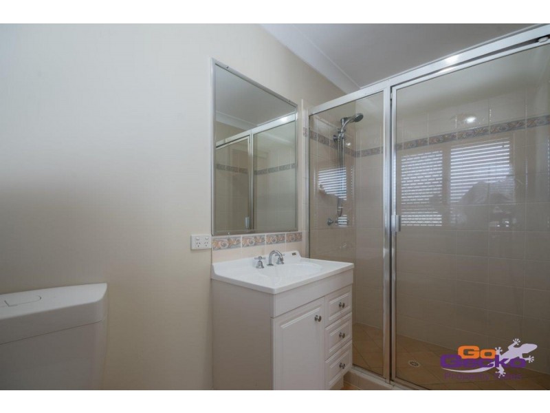 13 Hilldean Drive, Raceview QLD 4305