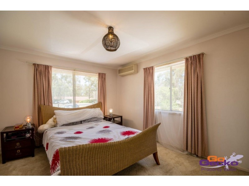 70 Rosemary Street, Bellbird Park QLD 4300