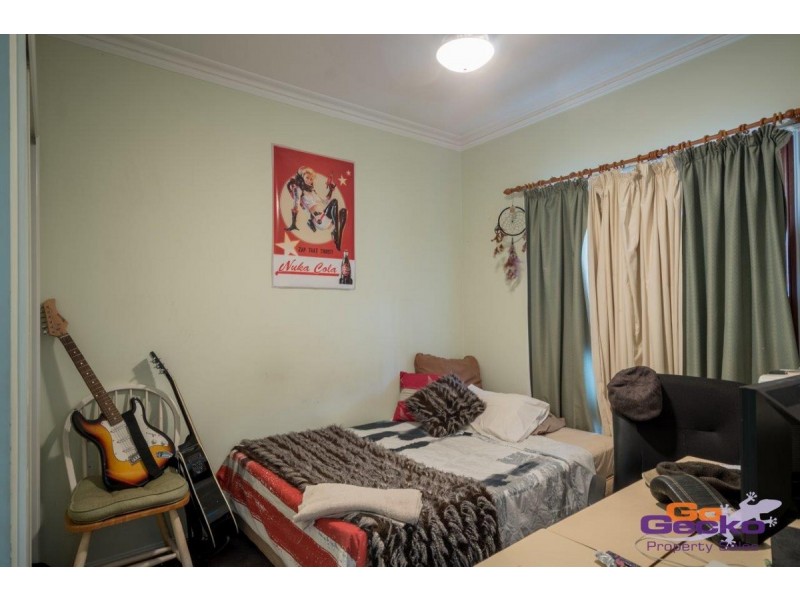 9 Eclipse, Springfield Lakes QLD 4300