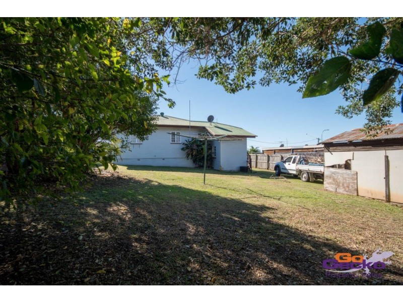 57 Brisbane Road, Riverview QLD 4303