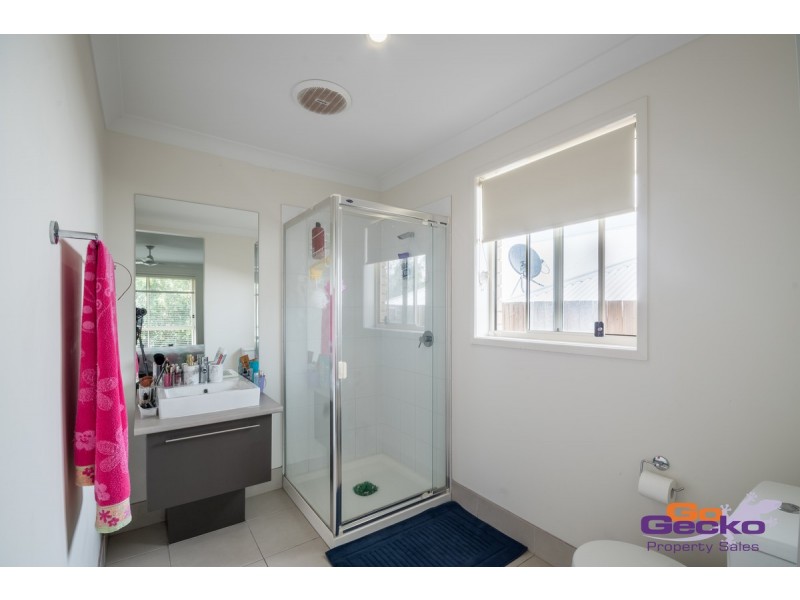 104 Valentine Circuit, Augustine Heights QLD 4300