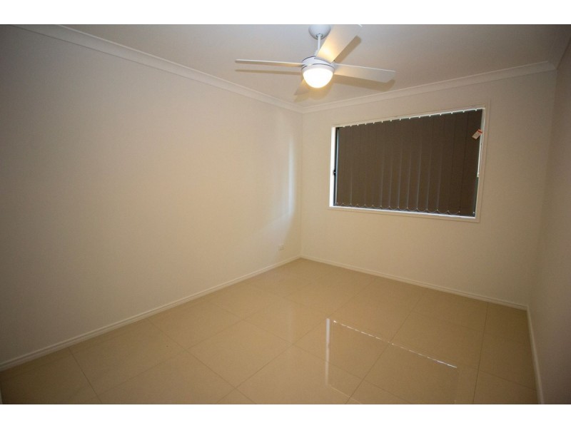 6 Cooper Way, Spring Mountain QLD 4124