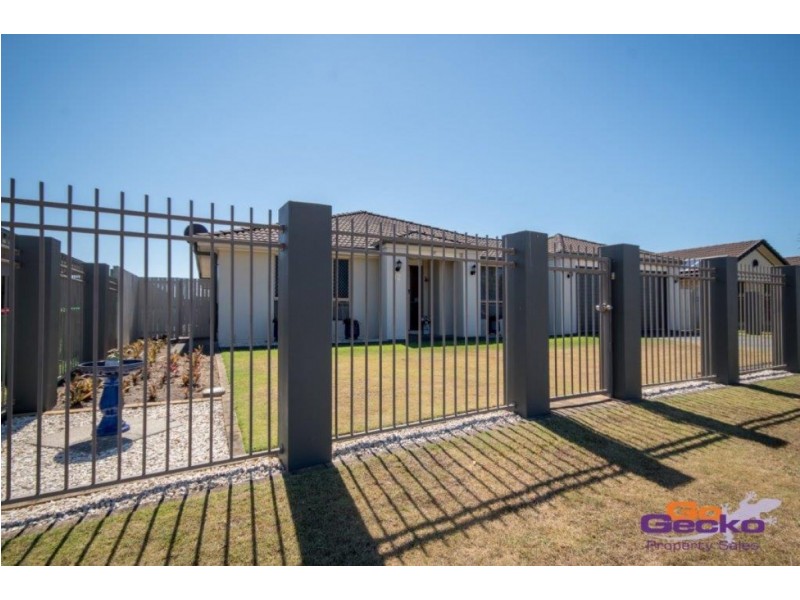 12 Hillview Street, Springfield QLD 4300