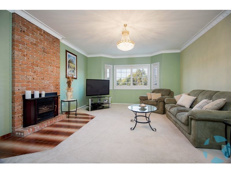 143 Ridgecrop Drive, Castle Hill NSW 2154