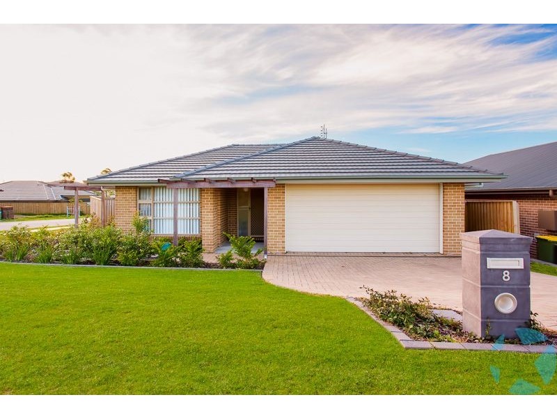 8 Mitti Street, Fletcher NSW 2287